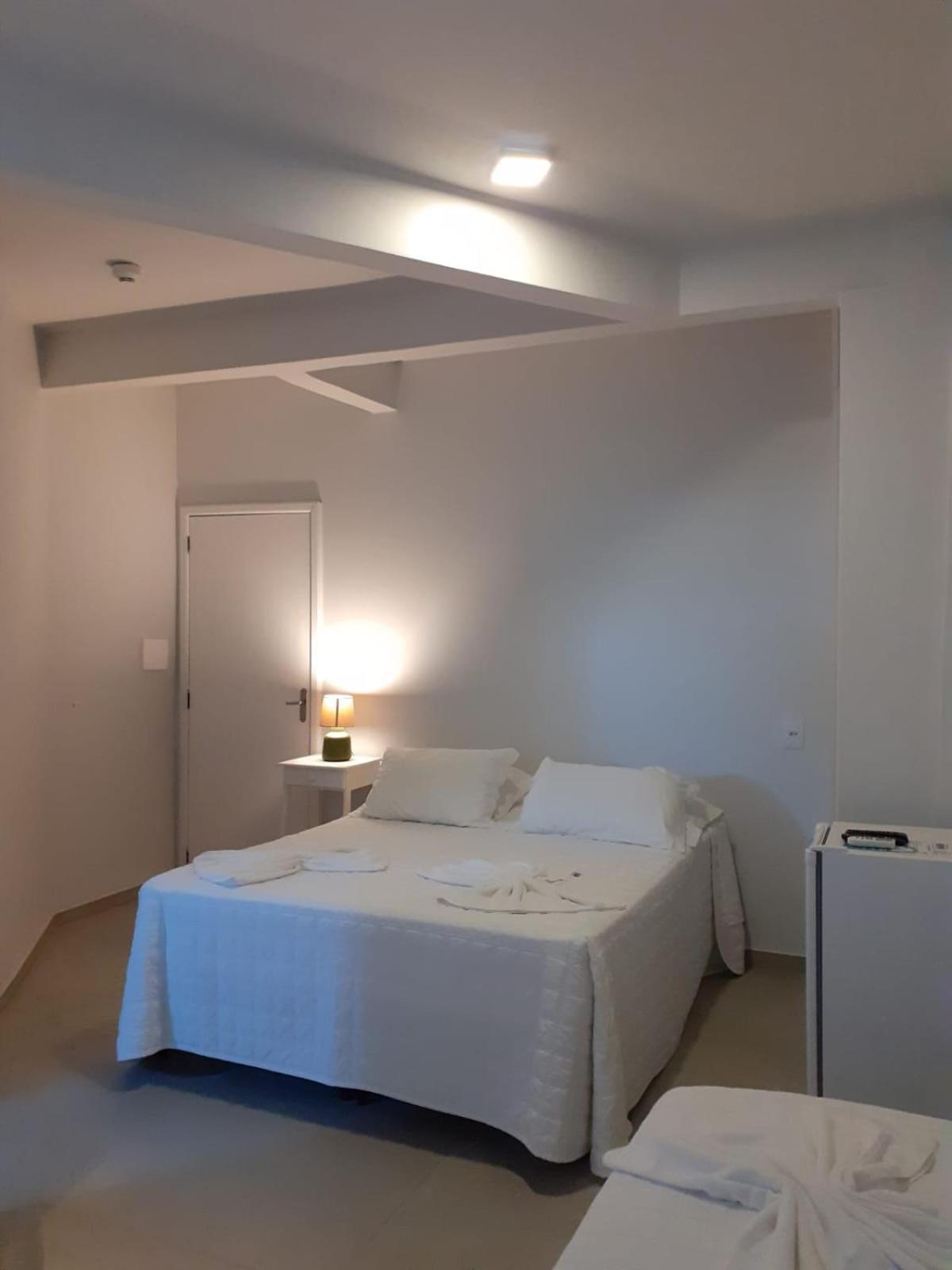 Hotel Pousada 7 Mares Itapema Ruang foto